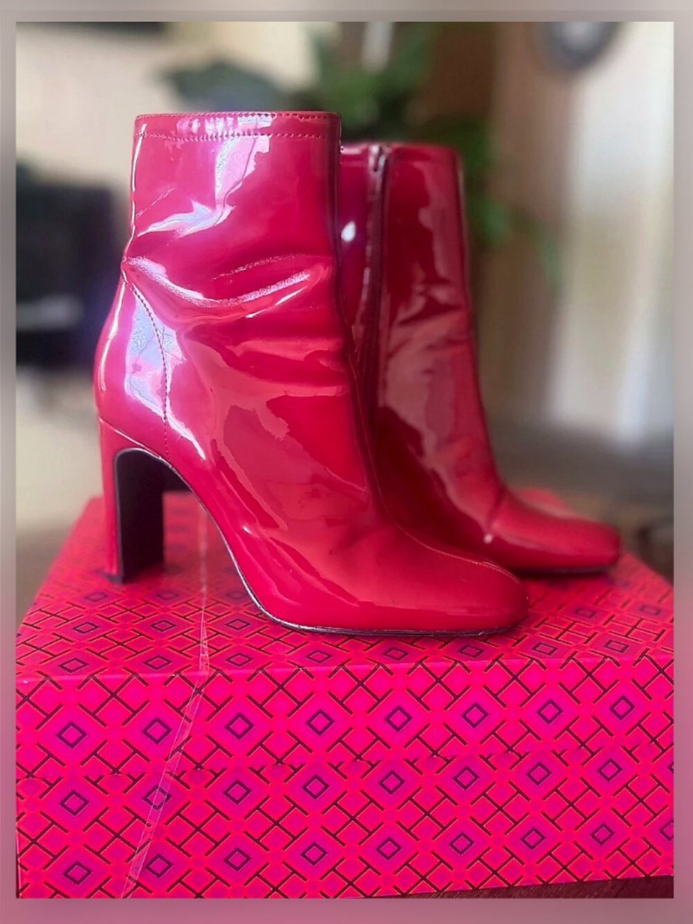 Botines - Picture 2 of 2
